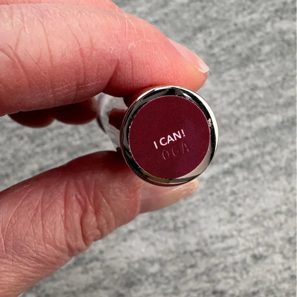 2-pc Doll 10 Lip Crayon Gloss Balm 